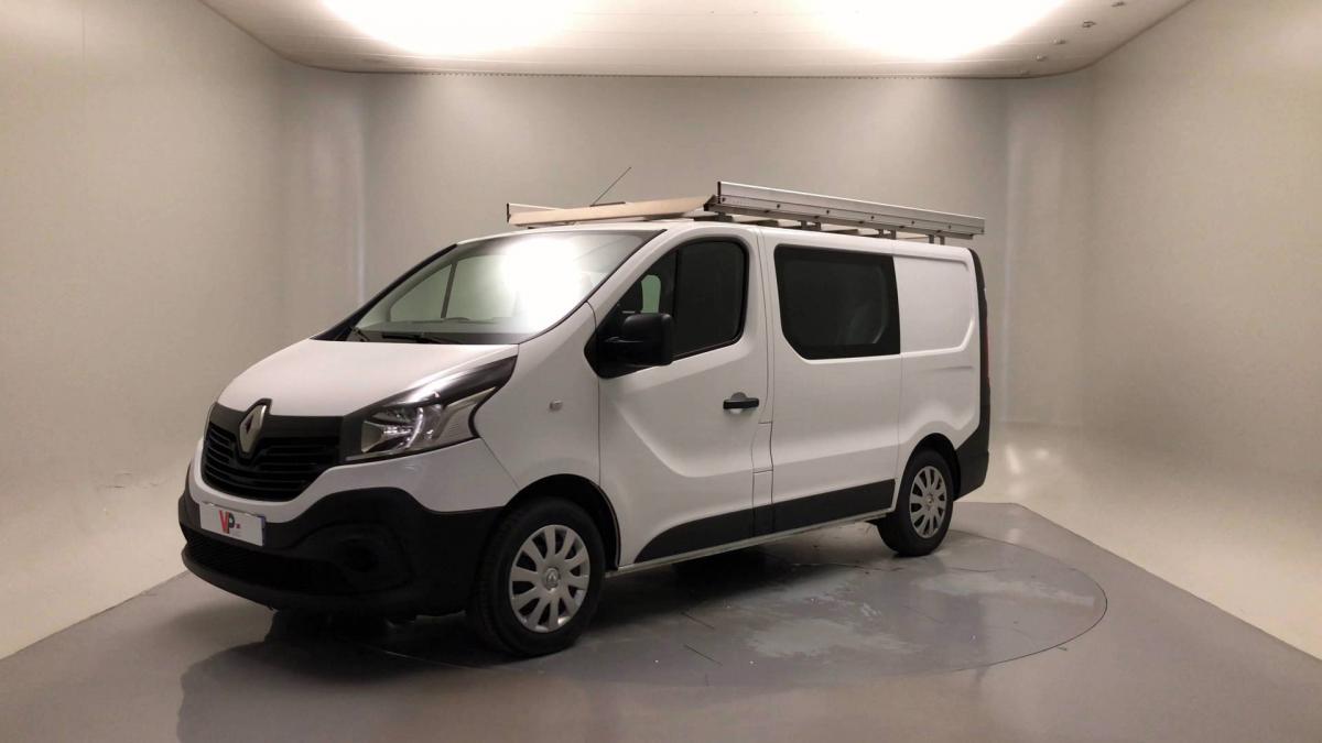Voiture d'occasion Renault Trafic
