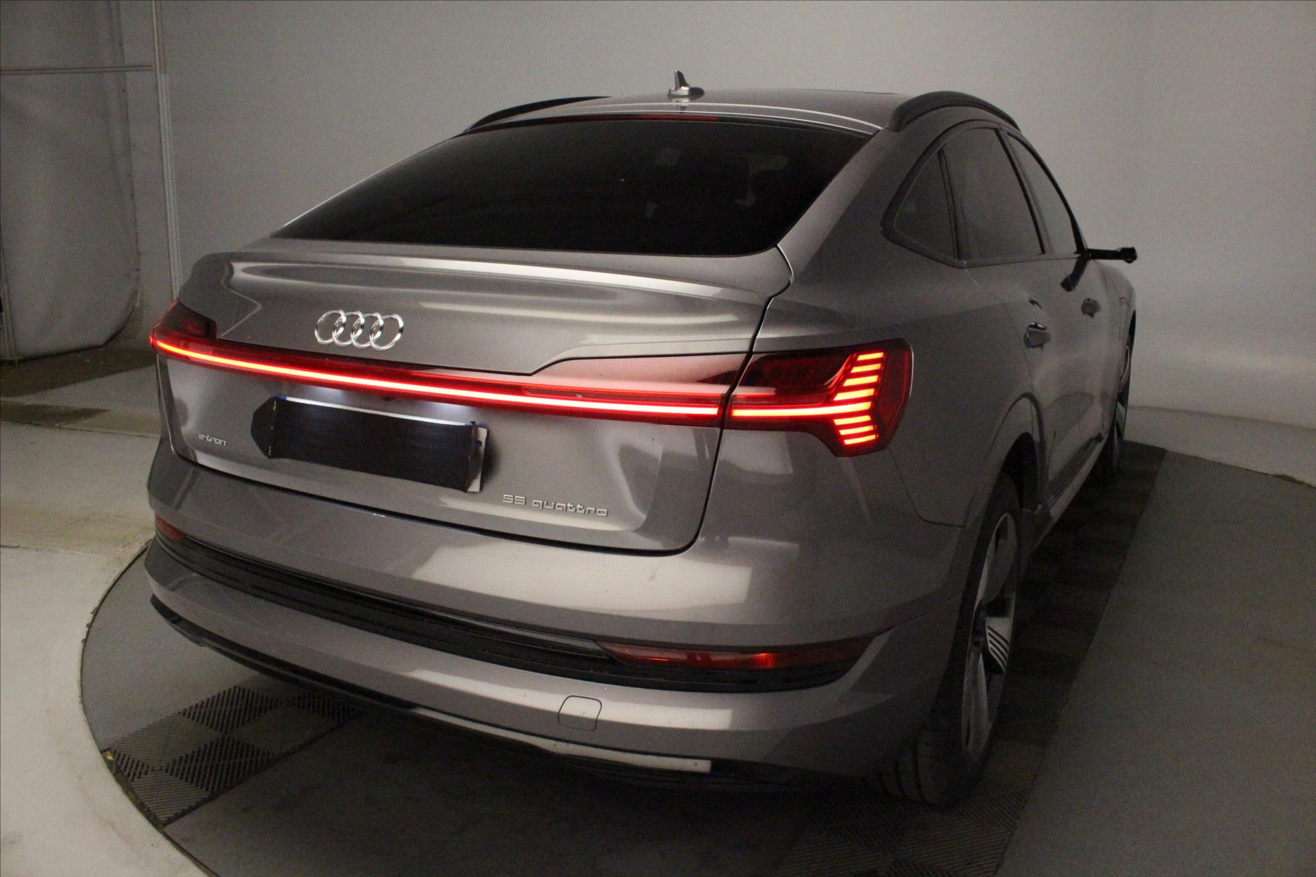 Voiture d'occasion Audi e-tron