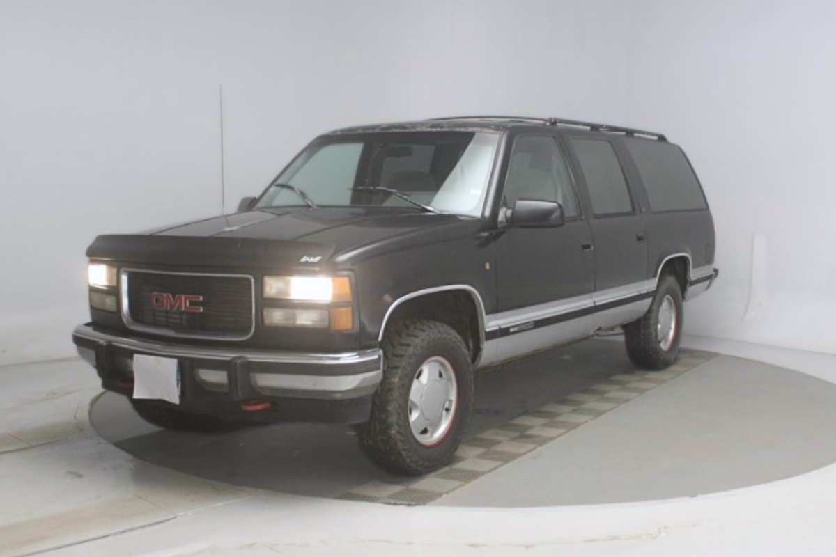 Voiture d'occasion GMC Suburban