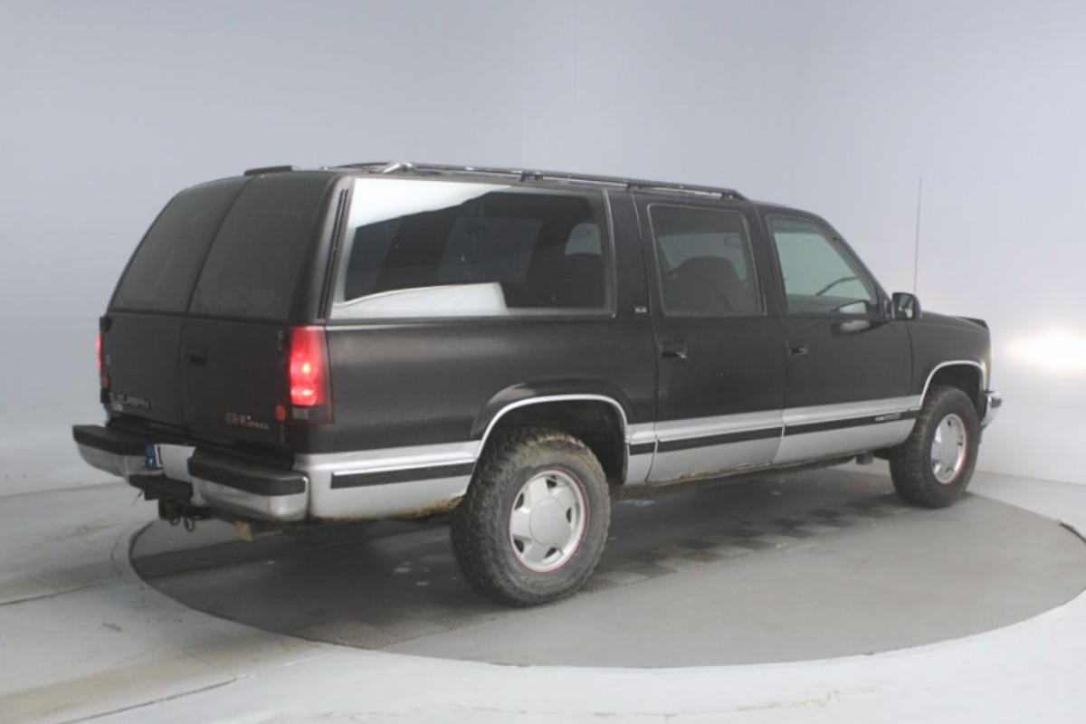 Voiture d'occasion GMC Suburban